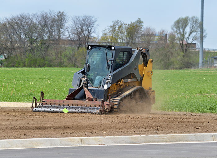 Pala gommata efficienza e versatilità per ogni cantiere